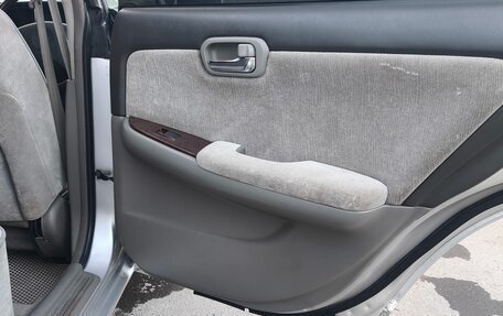 Nissan Laurel VIII, 2002 год, 570 000 рублей, 32 фотография