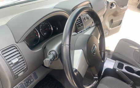 Nissan Pathfinder, 2011 год, 1 550 000 рублей, 17 фотография