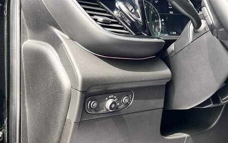 Buick Envision, 2022 год, 1 930 000 рублей, 24 фотография