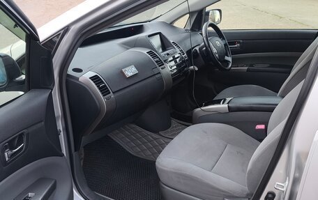 Toyota Prius, 2009 год, 909 000 рублей, 10 фотография