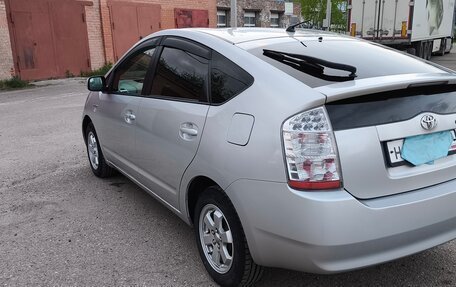 Toyota Prius, 2009 год, 909 000 рублей, 9 фотография