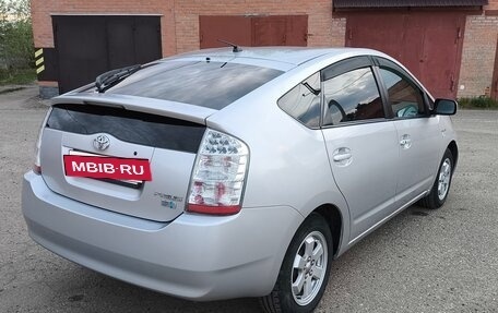 Toyota Prius, 2009 год, 909 000 рублей, 6 фотография