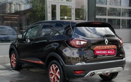 Renault Kaptur I рестайлинг, 2017 год, 1 650 000 рублей, 7 фотография