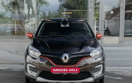 Renault Kaptur I рестайлинг, 2017 год, 1 650 000 рублей, 2 фотография