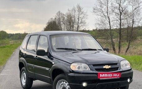 Chevrolet Niva I рестайлинг, 2011 год, 500 000 рублей, 5 фотография