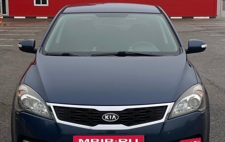 KIA cee'd I рестайлинг, 2010 год, 830 000 рублей, 2 фотография
