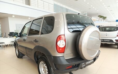 Chevrolet Niva I рестайлинг, 2016 год, 607 000 рублей, 11 фотография