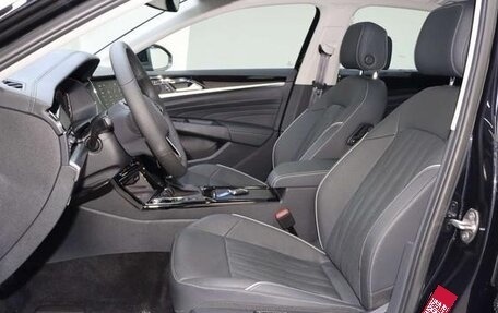Volkswagen Passat B8 рестайлинг, 2022 год, 2 300 000 рублей, 15 фотография