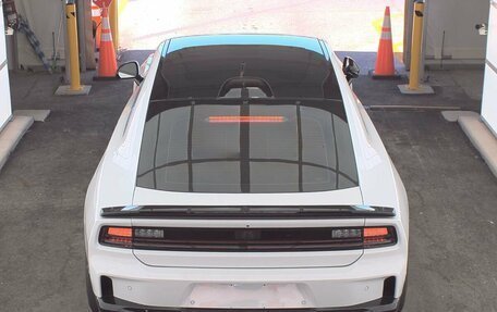 Dodge Charger, 2025 год, 9 900 000 рублей, 17 фотография