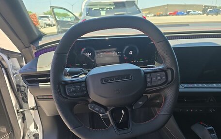 Dodge Charger, 2025 год, 9 900 000 рублей, 14 фотография