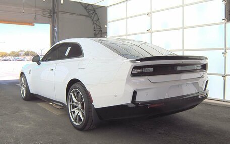 Dodge Charger, 2025 год, 9 900 000 рублей, 15 фотография