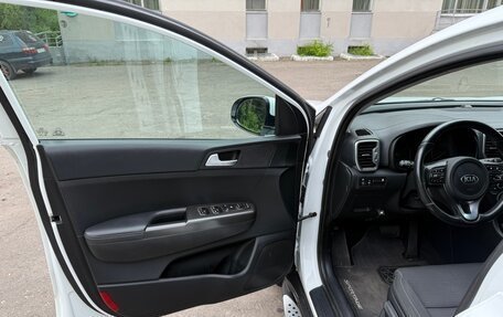 KIA Sportage IV рестайлинг, 2018 год, 2 750 000 рублей, 17 фотография