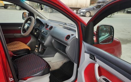 Volkswagen Caddy III рестайлинг, 2006 год, 550 000 рублей, 5 фотография