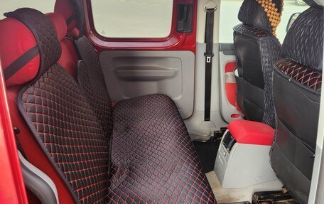 Volkswagen Caddy III рестайлинг, 2006 год, 550 000 рублей, 8 фотография