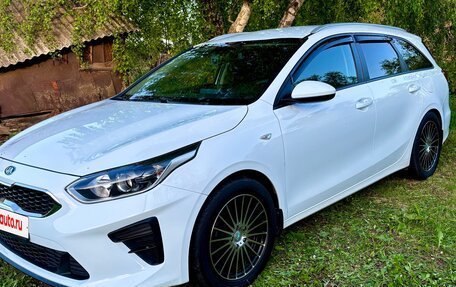 KIA cee'd III, 2020 год, 1 649 000 рублей, 8 фотография