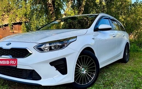 KIA cee'd III, 2020 год, 1 649 000 рублей, 10 фотография