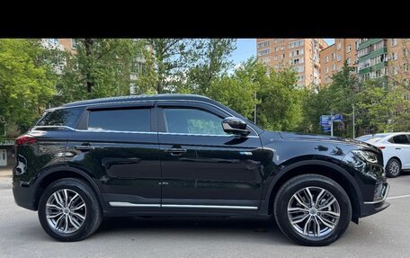 Geely Atlas, 2024 год, 2 700 000 рублей, 6 фотография