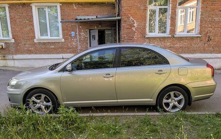 Toyota Avensis III рестайлинг, 2007 год, 800 000 рублей, 6 фотография