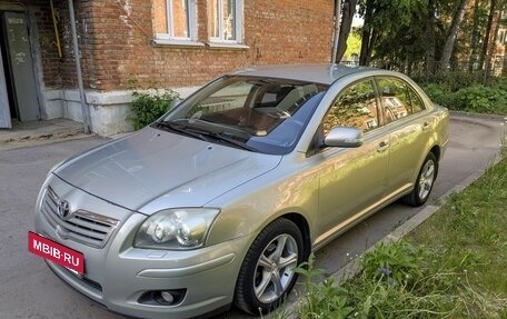 Toyota Avensis III рестайлинг, 2007 год, 800 000 рублей, 2 фотография