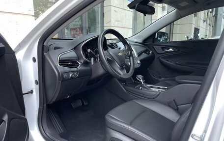 Chevrolet Malibu IX, 2022 год, 1 450 000 рублей, 7 фотография