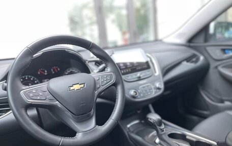 Chevrolet Malibu IX, 2022 год, 1 450 000 рублей, 11 фотография