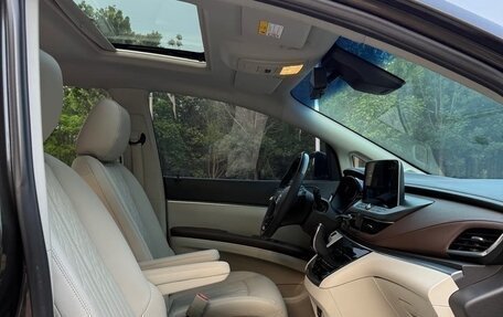 Buick GL8 III, 2022 год, 2 600 000 рублей, 8 фотография