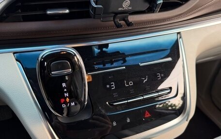 Buick GL8 III, 2022 год, 2 600 000 рублей, 14 фотография