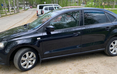 Volkswagen Polo VI (EU Market), 2011 год, 1 000 000 рублей, 3 фотография