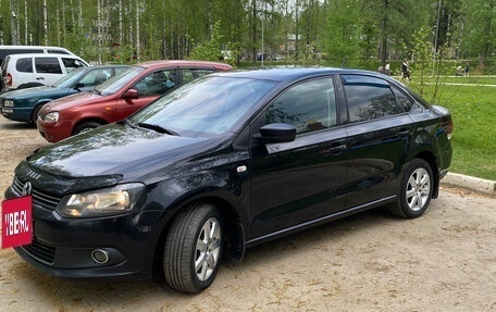 Volkswagen Polo VI (EU Market), 2011 год, 1 000 000 рублей, 2 фотография