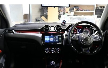 Suzuki Swift V, 2020 год, 1 330 000 рублей, 15 фотография