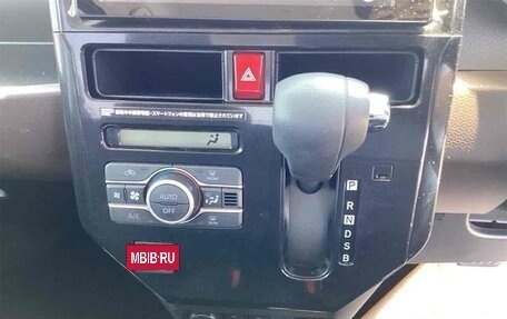 Toyota Roomy I, 2022 год, 900 000 рублей, 15 фотография