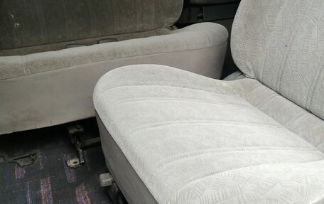 Toyota Town Ace III, 2000 год, 700 000 рублей, 23 фотография