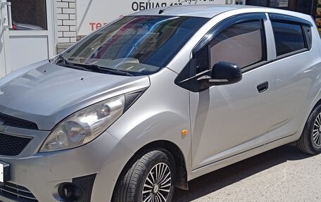 Chevrolet Spark III, 2012 год, 615 000 рублей, 2 фотография