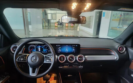 Mercedes-Benz GLB, 2022 год, 2 343 000 рублей, 3 фотография
