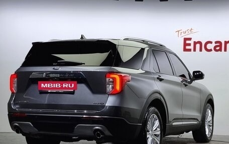 Ford Explorer VI, 2021 год, 2 646 400 рублей, 2 фотография