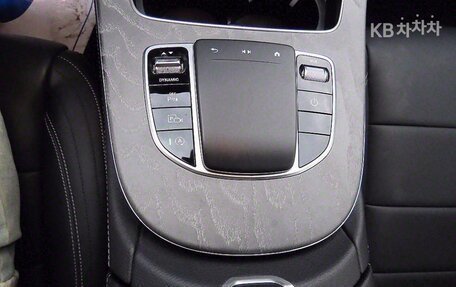 Mercedes-Benz E-Класс, 2022 год, 3 535 000 рублей, 16 фотография