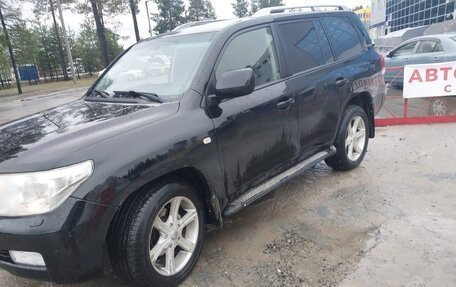 Toyota Land Cruiser 200, 2011 год, 3 500 000 рублей, 2 фотография