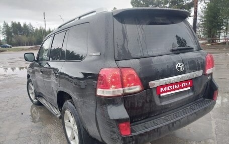 Toyota Land Cruiser 200, 2011 год, 3 500 000 рублей, 3 фотография