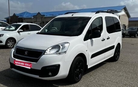 Peugeot Partner II рестайлинг 2, 2021 год, 2 400 000 рублей, 2 фотография