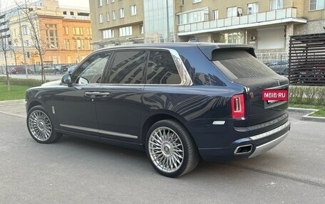 Rolls-Royce Cullinan, 2019 год, 37 990 000 рублей, 6 фотография