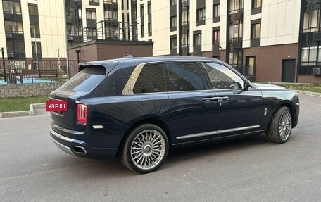 Rolls-Royce Cullinan, 2019 год, 37 990 000 рублей, 3 фотография