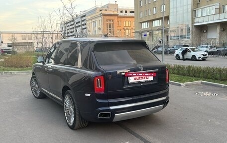 Rolls-Royce Cullinan, 2019 год, 37 990 000 рублей, 7 фотография