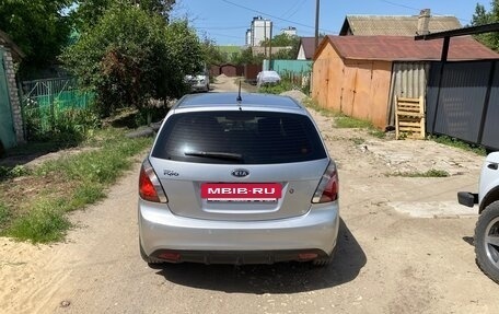 KIA Rio II, 2011 год, 650 000 рублей, 4 фотография