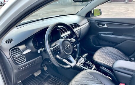 KIA Rio IV, 2018 год, 1 300 000 рублей, 12 фотография