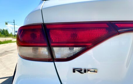KIA Rio IV, 2018 год, 1 300 000 рублей, 18 фотография
