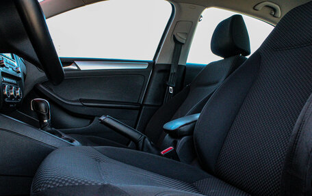 Volkswagen Jetta VI, 2012 год, 1 079 000 рублей, 5 фотография