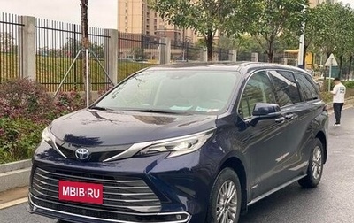 Toyota Sienna, 2021 год, 2 650 500 рублей, 1 фотография