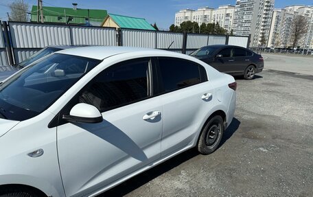 KIA Rio IV, 2019 год, 695 000 рублей, 1 фотография