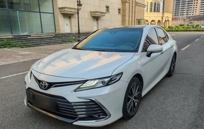 Toyota Camry, 2022 год, 2 200 000 рублей, 1 фотография