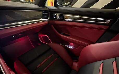 Porsche Panamera II рестайлинг, 2021 год, 18 000 000 рублей, 10 фотография